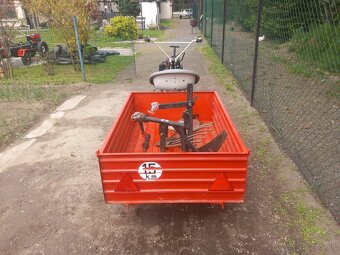 Malotraktor Diamon PA80 s vlečkou a príslušenstvom - 4