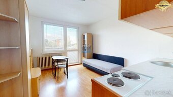 Na prenájom zariadená garsónka s balkónom v Holíči - 4