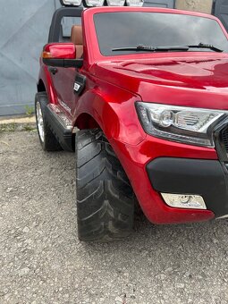 Elektrické autíčko Ford Ranger 4x4 - lakované - červené - 4