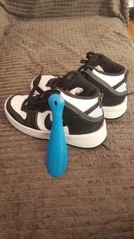 damske dievcenske tenisky NIKE - 4