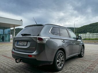 Mitsubishi Outlander 2.2 DI-D Intense A/T - 4