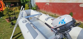 Motorový čln ZODIAC 310 ALU - 4
