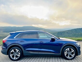 Audi E-Tron Quattro 50 230kw MATRIX/ŤAŽNÉ/KAMERA - 4