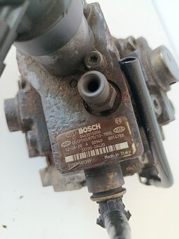 vstrekovacie cerpadlo kia 331002a420 130€ - 4