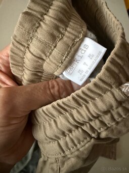 Chlapčenské nohavice veľ. 110 - 4