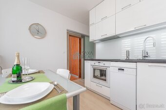 Štýlový 3 izb.byt 67 m2 + loggia 4m2, možnosť garáže - 4