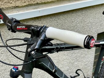 CUBE LTD CC 2012 · 100 mm FOX 32 vidlica · Shimano Deore XT - 4