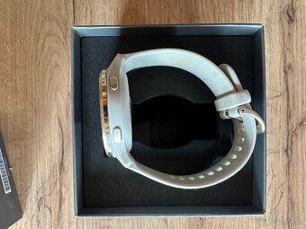 Predám hodinky Garmin Venu 2S Rose Gold - 4