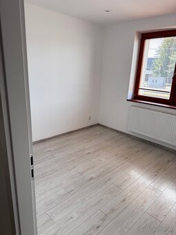 Na prenájom 3i zrekonštruovaný apartmán v Bardejove. - 4