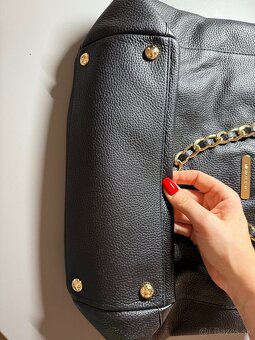 Kožená kabelka Michael Kors - 4