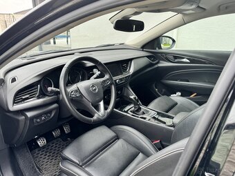 Opel Insignia - 4