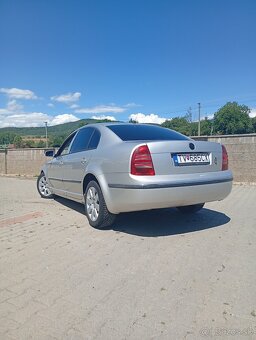 Predám Škoda Superb - 4