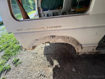 Mitsubishi Pajero - 4