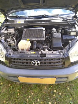 Toyota rav4 - 4