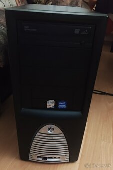 Predám PC - 4