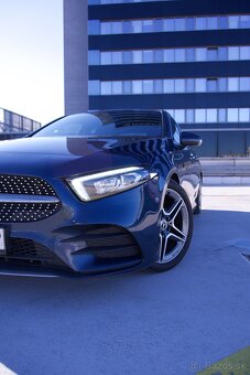 Mercedes Benz A 180 - 4