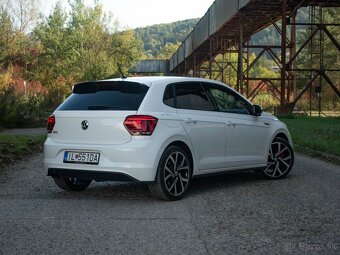 Volkswagen Polo GTI 2.0 TSI DSG - 4