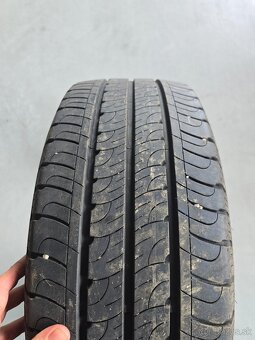Letné pneu Goodyear Efficient grip cargo 225/55 R17C - 4