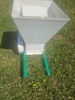 mlynček na ovocie - 4