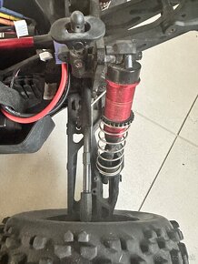 RC model arrma Notorious 6S - 4