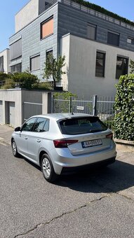 Prenajom auta autopozicovna SKODA FABIA koncesia - 4