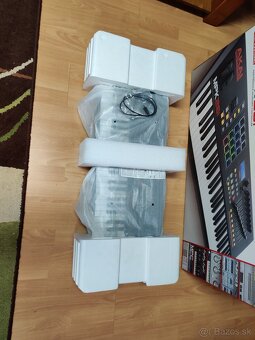 Akai MPK261 midi klavesy - 4