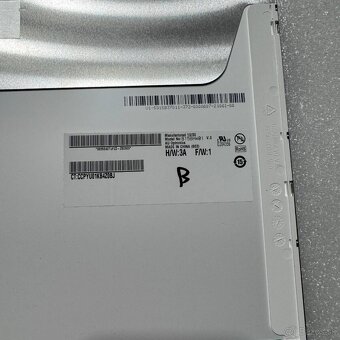 Predám obrazovku do notebooku 15,6" LED display 40pin FHD - 4