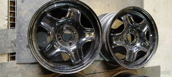 Predám plechové disky Renault 4x100 R16 - 4