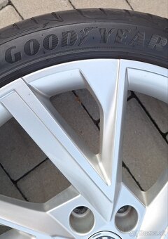 Letná sada 5x100 R18 , 205/45R18 Škoda - 4