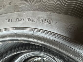 Continental 215/45 R16 - 4