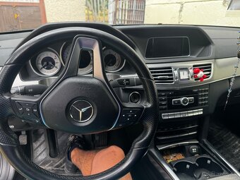 Mercedes E350 185 kw 4matic - 4