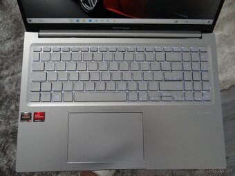 16" ASUS VIVO AMD 6x4.3GHz/ 16GB RAM/ 256GB SSD / AMD Grafi - 4