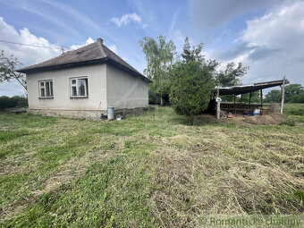 Rodinný dom v pôvodnom stave na polosamote len 5 km od vyh - 4