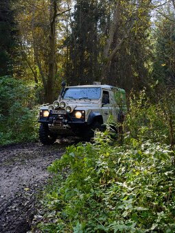 Land Rover Discovery 2.5 Td5 (2003), 90 kW, offroad špecial - 4