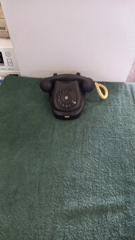 Telefón makelitový - 4