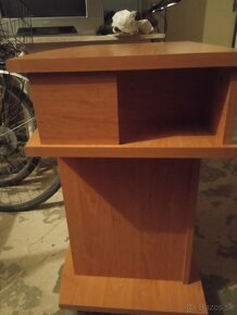 Dizajnová skrinka a poschodová posteľ. - 4