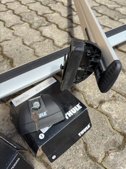 Thule WingBar Evo 7113 + Pätky Thule TH753 + Kit TH3027 - 4