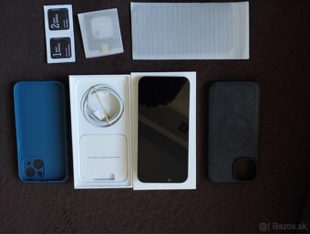 Apple iPhone 13 - 4