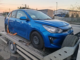 Kia rio - 4