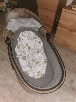 Kočiar Junama Space trojkombinácia + isofix základňa - 4