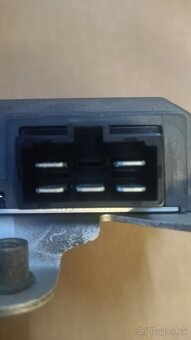 Regulátor napätia Yamaha FZ6 - 4