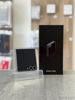 Samsung Galaxy Z Flip 6 256GB Silver Shadow - 4