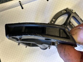 Shimano MTB PD-GR500 platformové pedále - 4