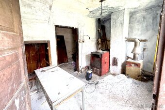Za takúto cenu zdravý dom s pozemkom 2400 m2 nenájdete - 4