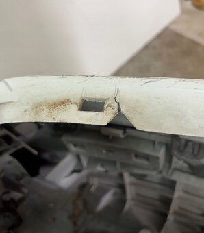 Renault Megane II 2 lift 2006- predný nárazník - 4