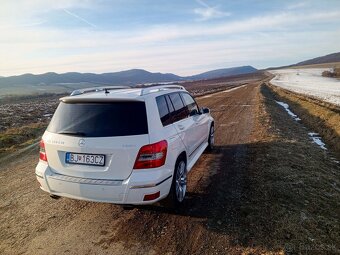 GLK 320 V6,4Motion 3.0,165Kw,225 koní,205000km - 4