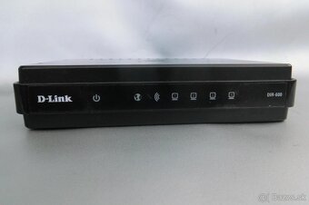 Router D-Link DIR-600 . - 4