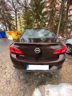 Opel Astra J 1.6 85kw 2014/7 - 4