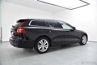 V60 2.0 D3 Momentum A/T, ACC, Lane Assist, Kamera, Full LED - 4