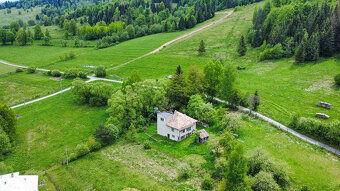 Beňuš-Gašparovo, nádherný pozemok 3251m2 s RD - pôvodný stav - 4